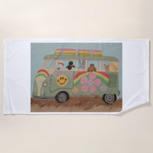 Pudel im Hippie-Van Strandtuch
