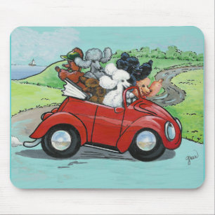 Pudel in rotem Vintage-Cabrio Mousepad