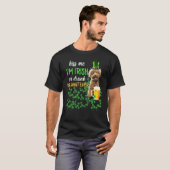 Pudel Küss mich, ich bin Ire oder betrunken oder w T-Shirt (Vorne ganz)