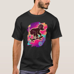 Pudel Skateboarding im Weltraum Retro Vintage  T-Shirt