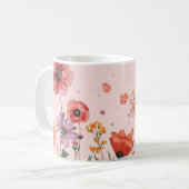 Puderrosa Hintergrund mit Mohn & Wildblumen Kaffeetasse (Vorderseite Links)