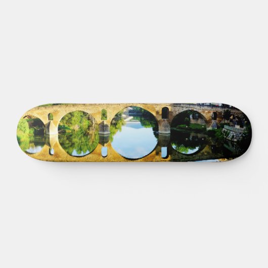 Puente La Reina Skateboard (Horizontal)