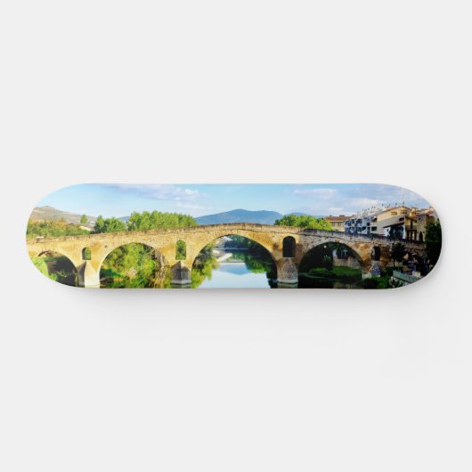 Puente La Reina Skateboard (Horizontal)