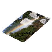 Puerto Iguazu, Argentinien. Das atemberaubende Hot Magnet (Linke Seite)