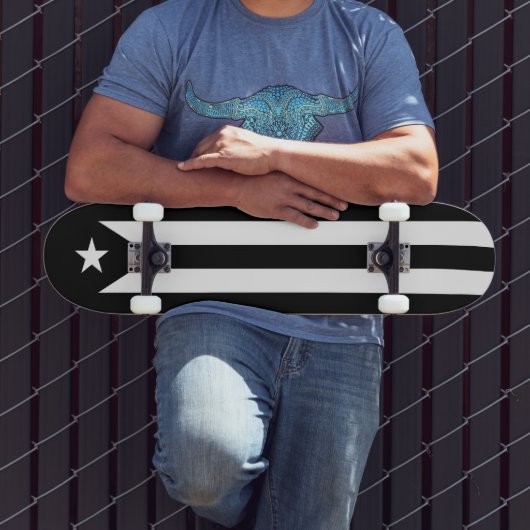 Puerto Rico Black Flag Skateboard (Außenbereich 3)
