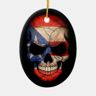Puertorikanischer Flaggen-Schädel auf Schwarzem Keramikornament
