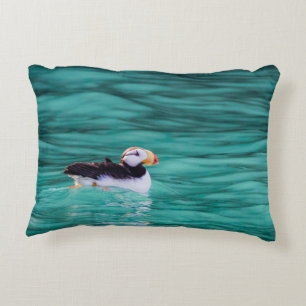 Puffin in der Auferstehungsbucht, Alaska Dekokissen