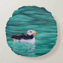Puffin in der Auferstehungsbucht, Alaska Rundes Kissen