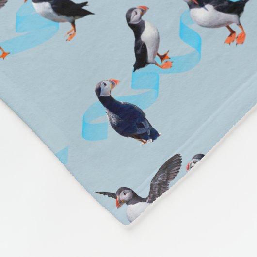 Puffin-Party-Fleece-Decke (hellblau) Fleecedecke (Ecke)
