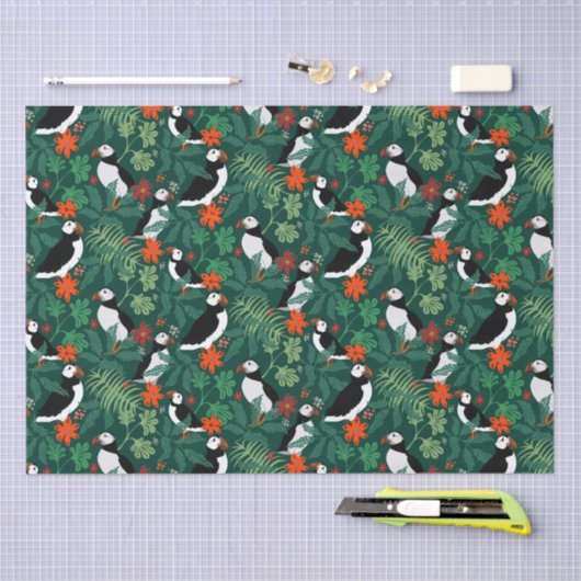 Puffin Pattern Lush Green Seidenpapier (Handwerk)