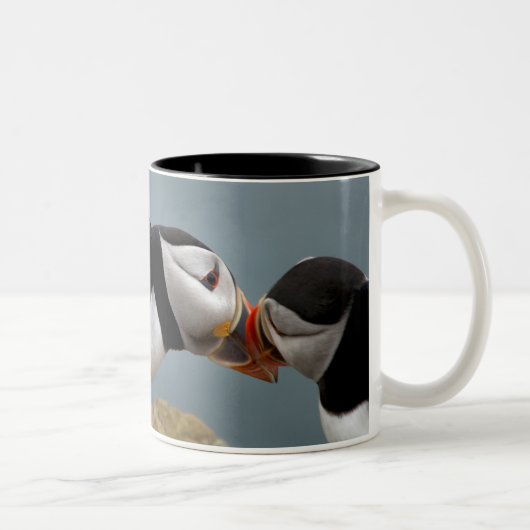 Puffinpaar-Tasse Zweifarbige Tasse (Rechts)