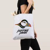 Puffins Pride Tasche (Von Nahem)