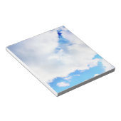 Puffy White Clouds and Blue Sky Notizblock (angewinkelt)