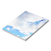 Puffy White Clouds and Blue Sky Notizblock (Rotiert)