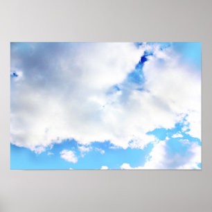 Puffy White Clouds und Blue Sky Poster