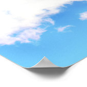 Puffy White Clouds und Blue Sky Poster (Ecke)