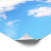 Puffy White Clouds und Blue Sky Poster (Ecke)