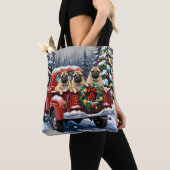 Pug Christmas Red Truck Holiday Tasche (Von Nahem)
