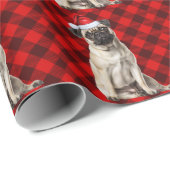 Pug Santa Dog Holiday Red Buffalo Plaid Christmas Geschenkpapier (Rolleneckpunkt)