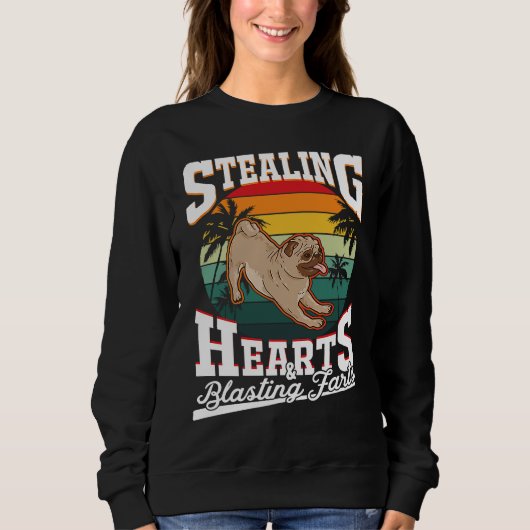 Pug Stealing hearts & blasting farts Valentine's D Sweatshirt (Vorderseite)