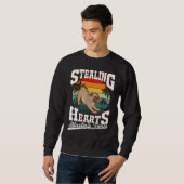 Pug Stealing hearts & blasting farts Valentine's D Sweatshirt (Vorne ganz)