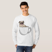 Pug with Cup of Coffee T-Shirt (Vorne ganz)