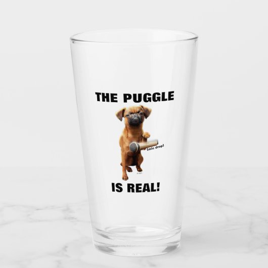 Puggle Mic Drop Glas (Vorderseite)