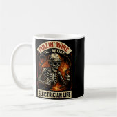 Pullin Wire Til I Retire Funny Electrician Lineman Kaffeetasse (Links)