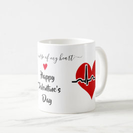 Puls des roten Herzschlages des Valentinstags Kaffeetasse