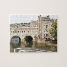 Pulteney Bridge, Avon River, Bath, England