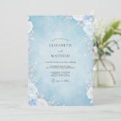 Pulverblaue Blütenhochzeit Einladung (Stehend Vorderseite)