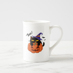 Pummeliger schwarzer Kater in Hexenhut Halloween Porzellantasse