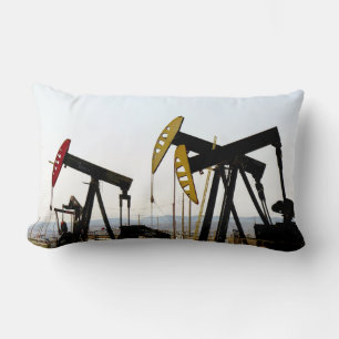 Pumpjacks in Taft, Kalifornien Lendenkissen