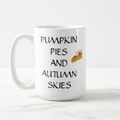 Pumpkiefer und Herbsthimmel Kaffeetasse (Links)