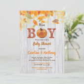 Pumpkin Baby Boy Dusche rustikales Holz ist ein Ju Einladung (Stehend Vorderseite)