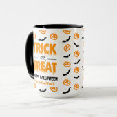 Pumpkin Bat Trick oder Behandlung individuell anpa Tasse (Vorderseite Links)