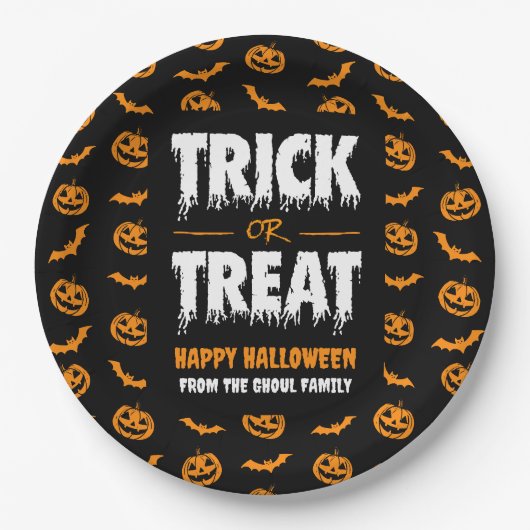Pumpkin Bat Trick oder Treten Dunkel Gemustert Pappteller (Vorderseite)