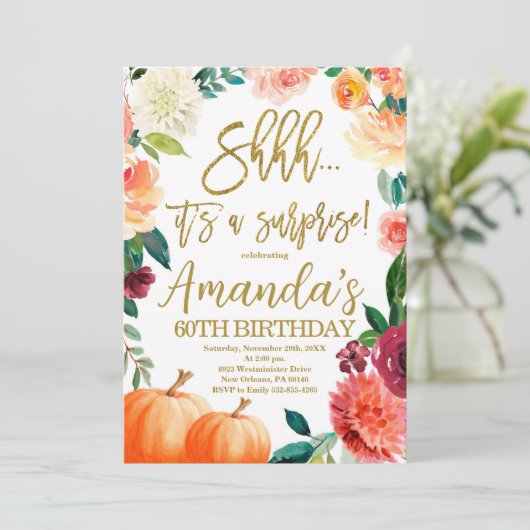 Pumpkin Birthday, ein überraschendes Party im Herb Einladung (Stehend Vorderseite)