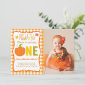 Pumpkin Birthday Einladung Orange Erster Geburtsta (Stehend Vorderseite)