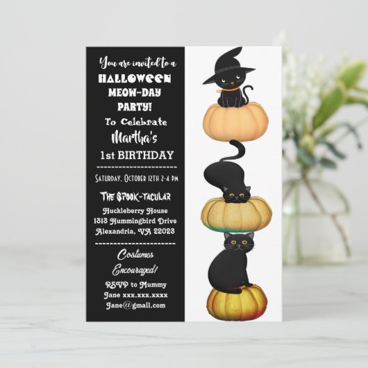 Pumpkin Black Cats Spooktacular Halloween Geburtst Einladung (Stehend Vorderseite)