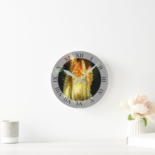 Pumpkin Blossom Wall Clock Runde Wanduhr (Zuhause)