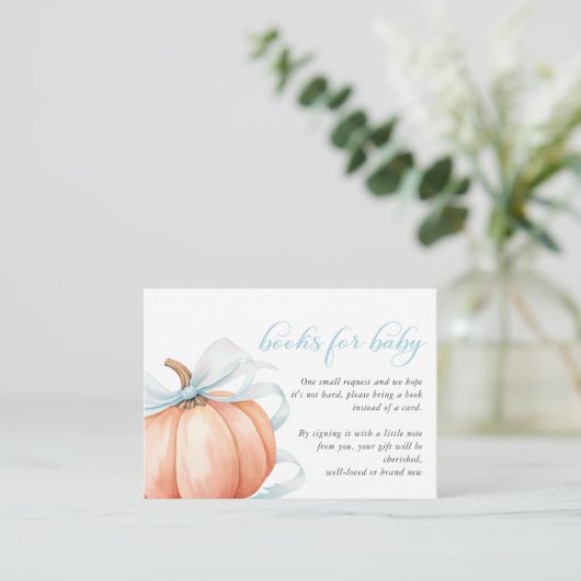 Pumpkin Blue Bow Baby Showbücher für Baby Begleitkarte (Stehend Vorderseite)