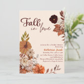 Pumpkin Blumenfall in der Liebe Brautparty Einladung (Stehend Vorderseite)