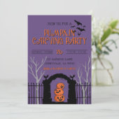 Pumpkin Carving Party Spooky Herbst Einladung (Stehend Vorderseite)
