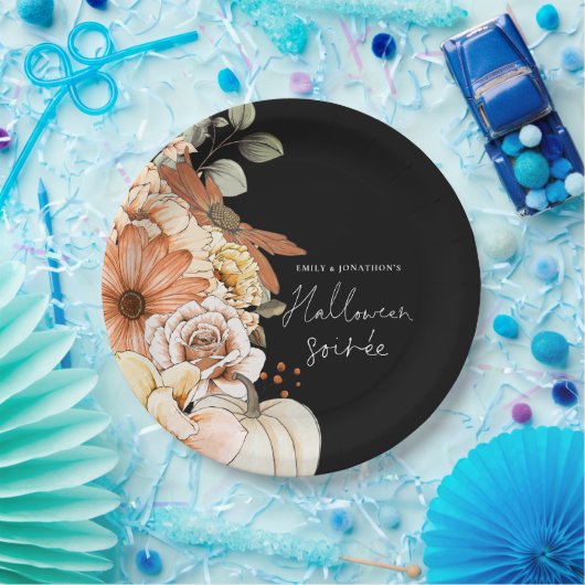 Pumpkin Fall Florals Script Halloween Soirée Black Pappteller (Party)
