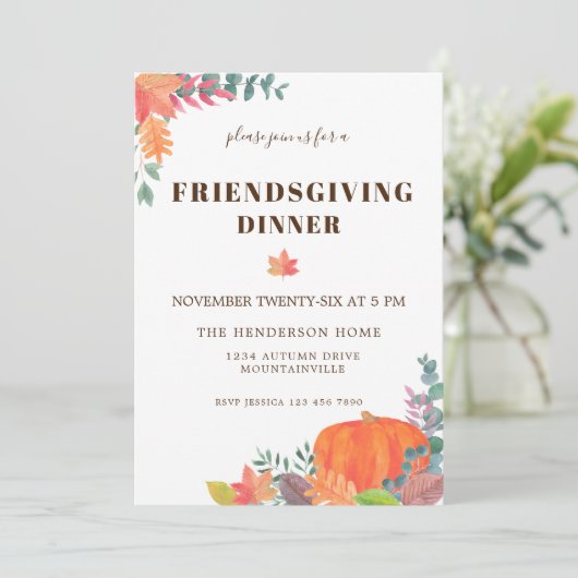 Pumpkin Fall Foliage Friendsgiving Dinner Einladung (Stehend Vorderseite)