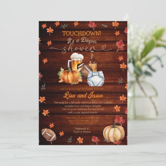 Pumpkin Football Pumpkin Bier Fall Windeldusche Einladung (Stehend Vorderseite)