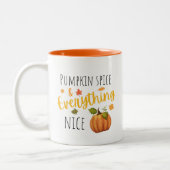 Pumpkin Gewürz und alles Nizza Fall Zweifarbige Tasse (Links)