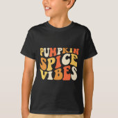 Pumpkin Gewürz Vibes Retro Autumn Vibes T-Shirt (Vorderseite)