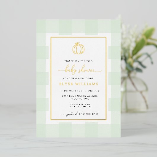 Pumpkin Green Gingham Baby Shower Foil Einladung (Stehend vorne)